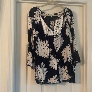 Crown & Ivy Dark Blue Top